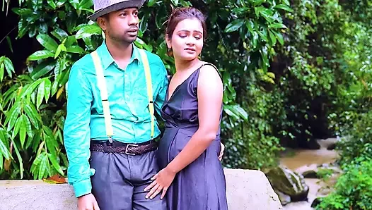 desi bhabi ki romantic  chudai....