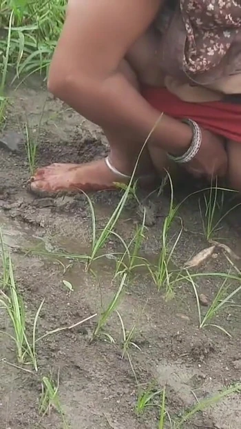 Эпический момент из "В середине папочки поля невестка сделала кобылу и громко трахнула задницу и удалила"