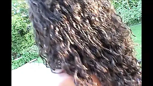 LEXINGTON TRINA MICHAELS'ı SEVIYOR (tam film)