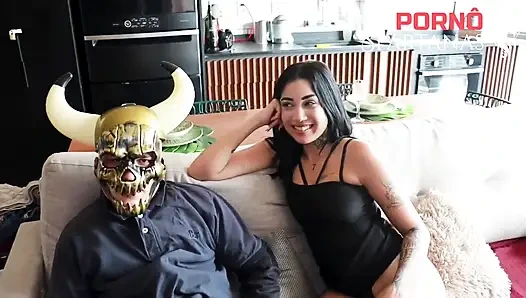 Orospu Karısı Cuckold'un Önüne Geldi