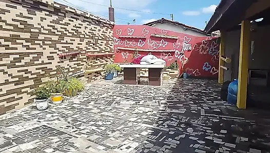 Müvekkilinin sırrını keşfetti ve onunla yattı!