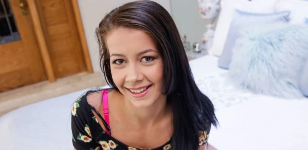 Sevimli genç minyon esmer genç döküm sikme, pov