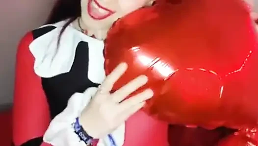 Shyyfxx Harley Quinn doğum gününü kutluyor ve jokeri komşusunun 31 talimatı rol oyununa gönderiyor