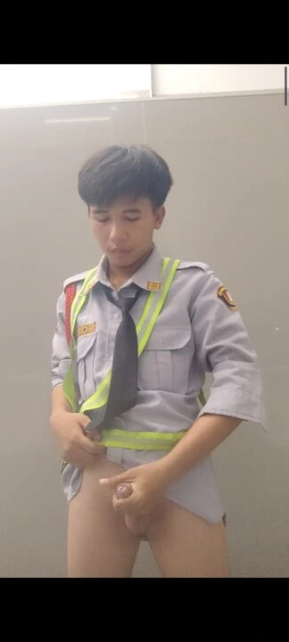 Banyoda çatlak, fabrika