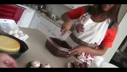 ağartılmış sevimli latina beyaz horoz anal tarafından yetiştirilen alır