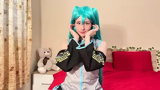 Miku vocaloid pixie azdırıyor - ateşli dildoyla kostüm flört ediyor ve anal seks