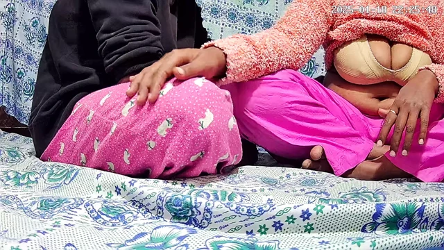 Rus anne ve baba ormanda seks yapıyor 2864