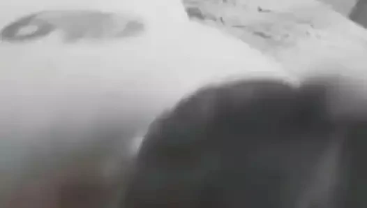 Redhott iri güzel sürtük şişman götü striptiz yapıyor