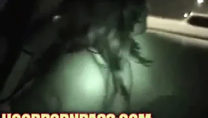 Alışveriş merkezi ekip arabasında 2 izinli gizli alışveriş merkezi güvenlik görevlisi