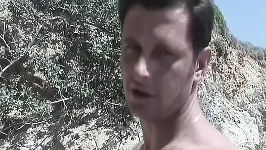 Türk orta yaşlı seksi kadın kocasını aldatıyor
