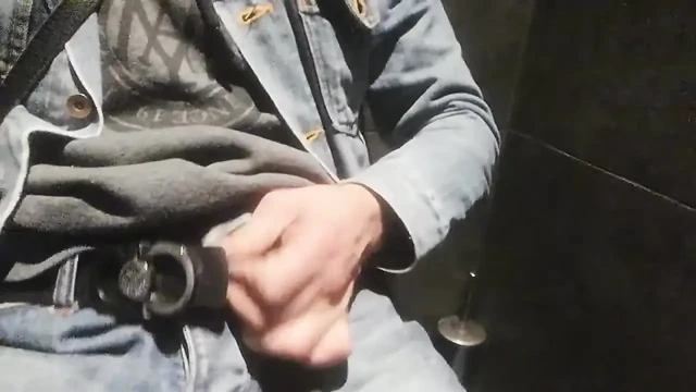 Acimadim gotunden siktim