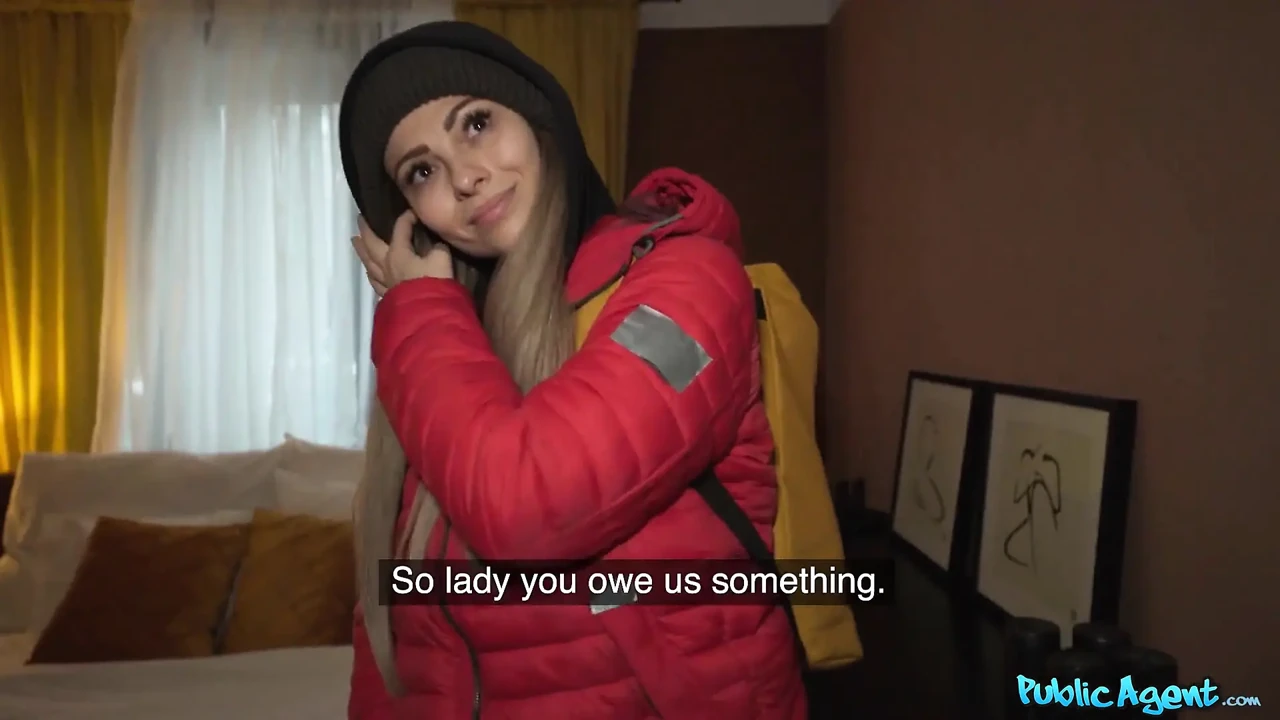 Kamu görevlisi - büyük memeli thicc dominno otel odasında sikiliyor