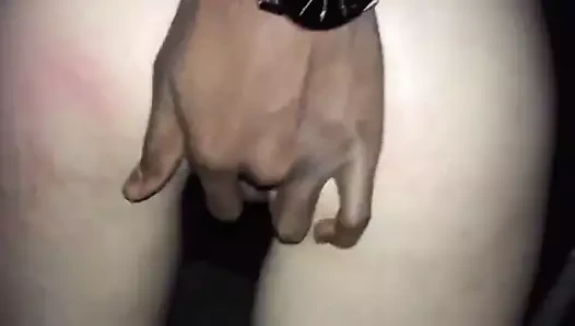 Je doigte ma pute suisse