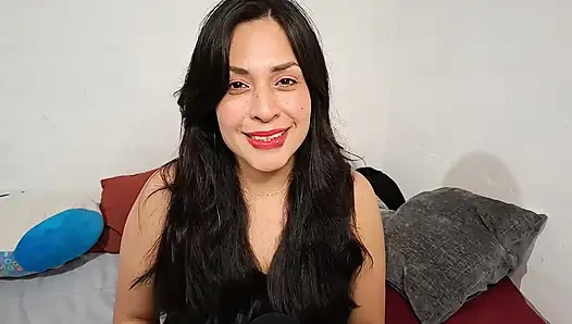 Asmr rol yapma komşun seninle flört ediyor