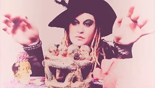 Yumuşak etini boğazıma atmadan önce domuz itirafı