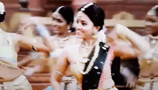 Sneha akka hottt....