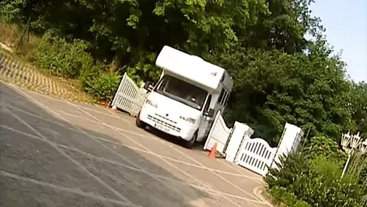 Ursula moore analiz edildi