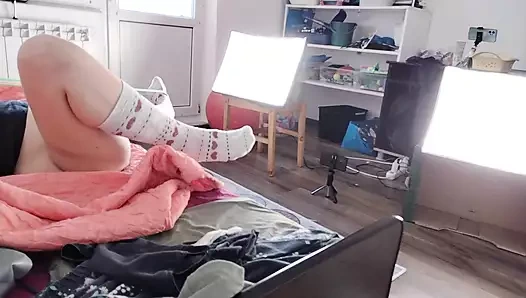 Amateur MILF does yoga naked, hairy pussy, big ass, big tits.