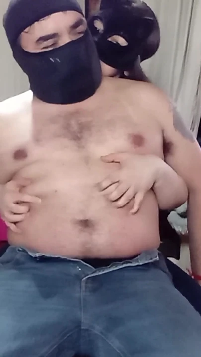 Göbek masajı