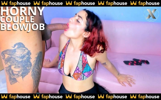 Azgın çift derslerinden sonra inanılmaz ateşli oral seks gösterisi yapıyor