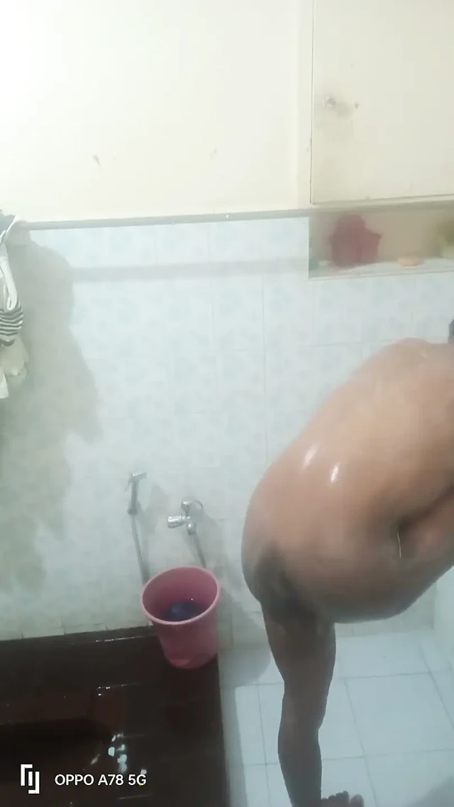 Azgın orta yaşlı seksi kadın sikici