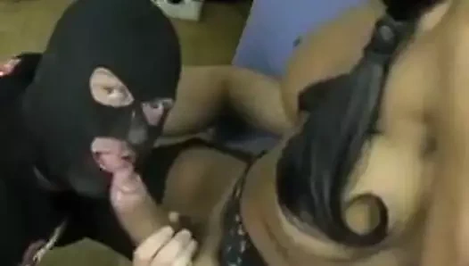 Büyük mamaclit ile oynamak