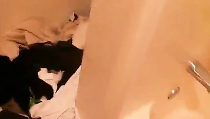 Sarışın bir şampiyon gibi sik yalıyor!