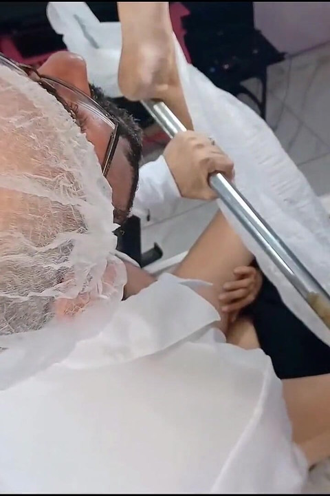 Islak Vagina Jinekolog Muayenecisi!