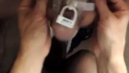 Etiketlenmiş kilitleme