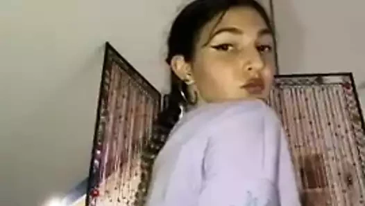 Sürtük hayır çıplak içinde short