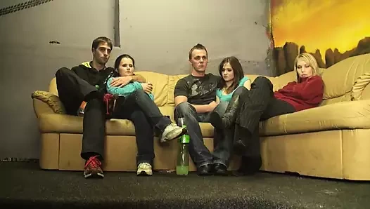 Echte Amateurschlampen beim Ficken (Full Movie)