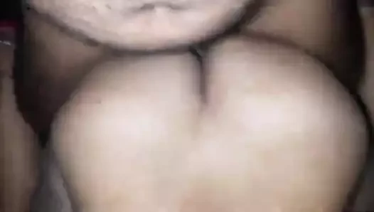 Shekhar ile bu pozu domaltarak sikiyor