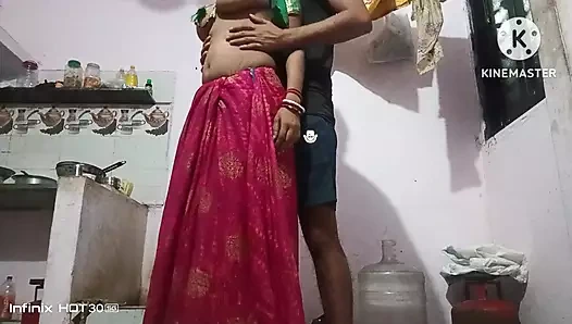 Seksi kız Rosy Yenge kayınbiraderi ve arkasından aradı