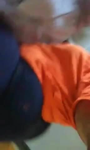 Kalın götlü iri güzel kadın