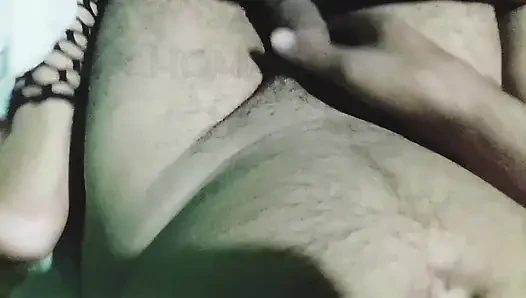 Hintli Batılı Seksi Yenge Kocasının Patronunu Sikiyor