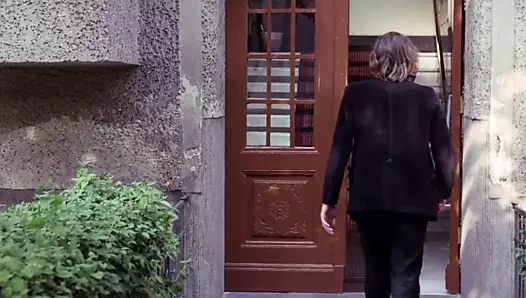 Genç baştan çıkarıcılar (blutjunge verfuhrerinnen) (1971)