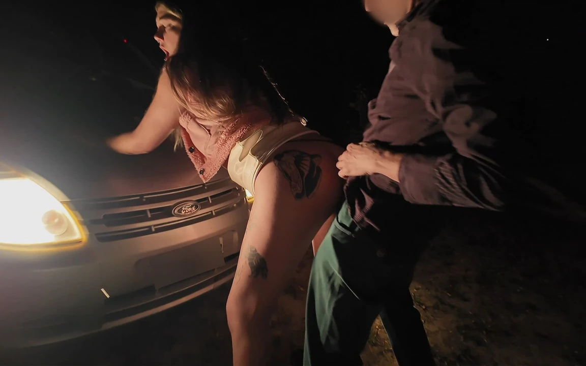 Eşimi Parkta Bir Tane Daha Sevişirken Çektim - Dogging
