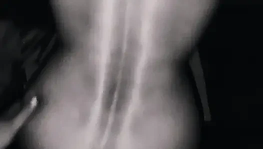 Bütün gece sik beni