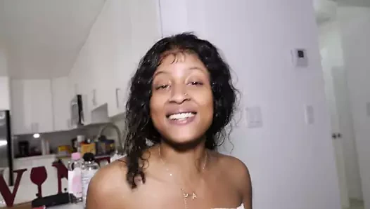 Vay canına, minik 4ft alyssa maxwell canavar bbc tarafından katlediliyor