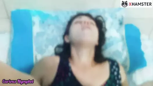 Büyük götlü meraklı tanrıça mastürbasyon, darbeler büyük horoz ve becerdin alır