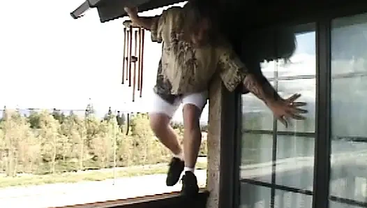 Esmer hatun vahşi amcık yeme ve parmaklama seansı