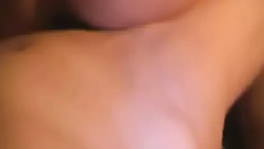 elle se fait vraiment limer