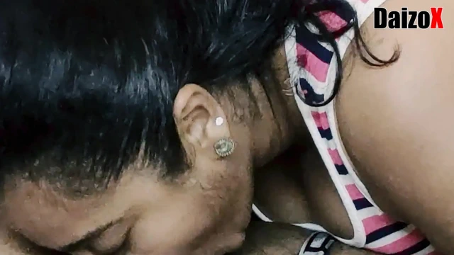 Üvey anne sert seks ağzına boşalmak istiyor