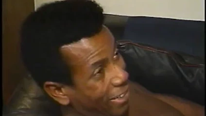 Şanslı siyah adamlar kahrolası sıcak ve seksi beyaz kızlar hardcore