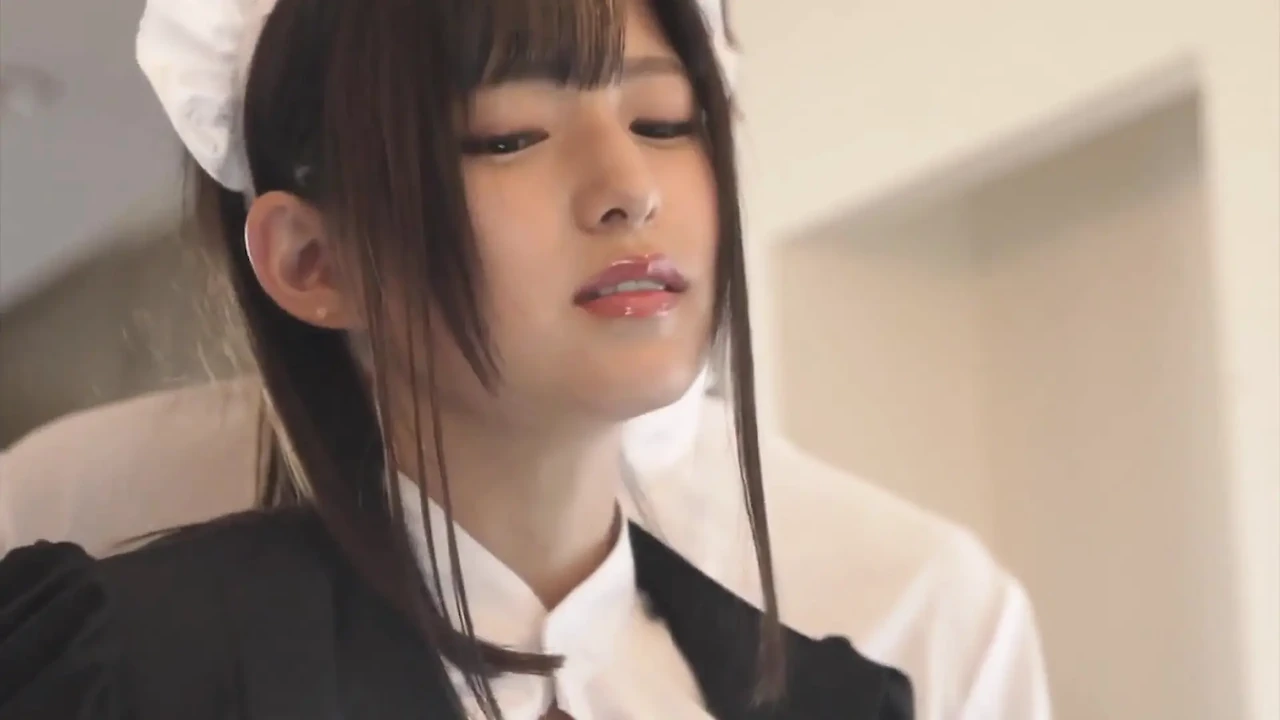 Full Scene: Super Cute Cm Rookie Cosplayer Shocking Sex Video Of A Cup Growing Body In The First Shoot (High Quality) - Singapore Special