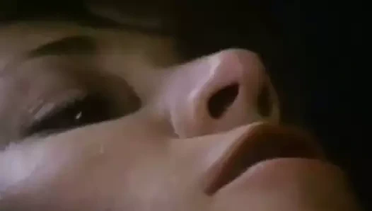 Onu bilardo masasında sikeyim