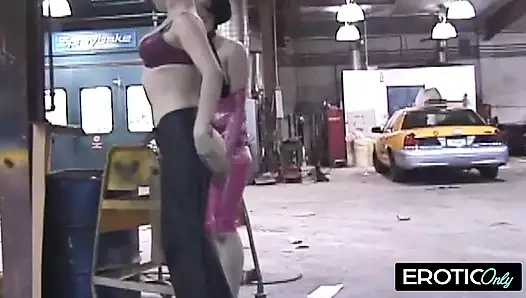 Karanlık Ceza Mağarası