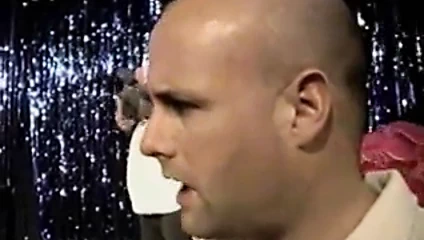 Jasmine St. Claire bakireyle sikişiyor