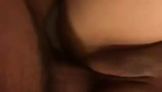 Asya eş sulu sikme ile taze traş kedi