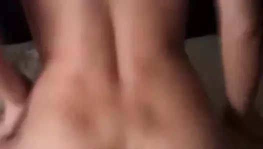 Ateşli esmer ev yapımı ters kovboy kız